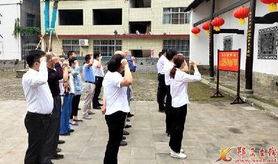 县审计局：重温红色基地 喜迎党的二十大