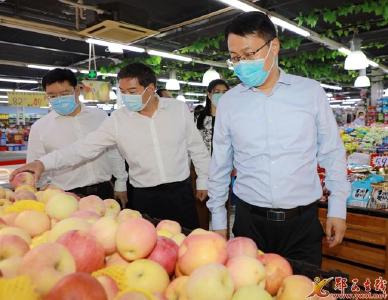 王兵：高效统筹发展与安全 确保人民群众欢度佳节