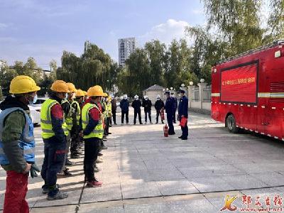 县消防救援大队多措并举筑牢冬春季防火“安全屏障”
