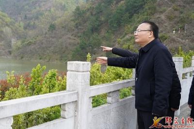 查宏:加快和美乡村建设 提升宜居宜业水平