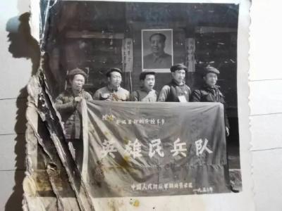 那些年，登上人民画报的恩施女民兵