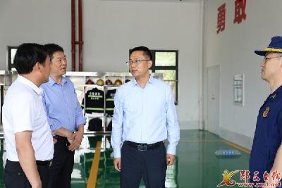 王兵：深入细致整治风险隐患 全力确保群众平安过节