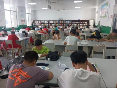 读书热“点亮”书香郧西！图书馆现场是这样的......