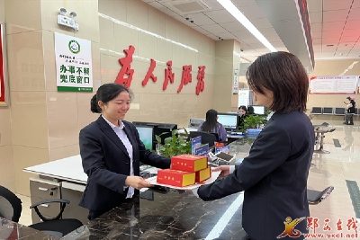 县行政审批局：全程“无纸化” 审批“零见面”