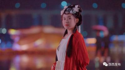 着汉服，游老街！晚留郧西，让你体验中国式浪漫……