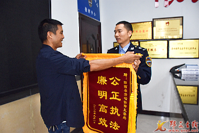 县劳动保障监察局：了却烦“薪”事 为民解心结