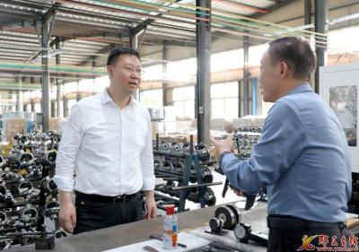 李光锐：用心用情纾困解难  助力企业做大做强