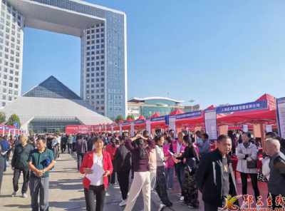 我县举办2025年武汉都市圈暨“西十”高铁沿线人力资源联盟劳务协作专场招聘会