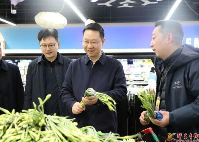 ​李光锐：全力以赴保安全稳供应促消费  确保人民群众欢乐祥和过春节