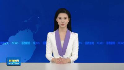 郧西天河景区粉樱盛放引客来.