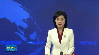 县自规局联合新华书店开展读书分享活动.