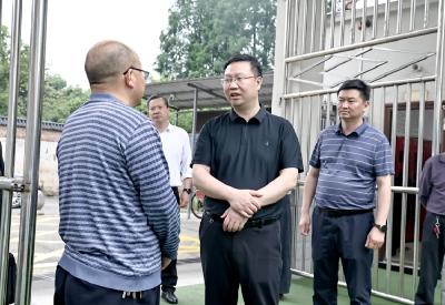 李光锐：用心用情解决群众难题  依法依规保障合法权益