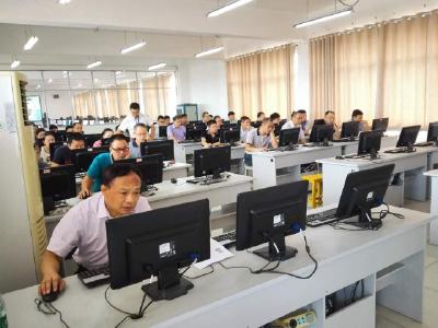 荆州市行政执法人员资格考试今天开考