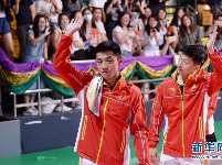 奥运精英访港 荆州伢谌龙和香港运动员切磋球技
