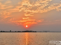 【风光摄影】荆州长湖 夕照余辉万丈彩