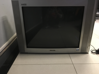 捐赠闲置物品 架起爱心桥梁
