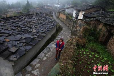 中国传统村落“千村一面” 空巢化和旅游化成大问题