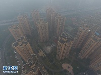 我国中东部多地遭遇大雾天气