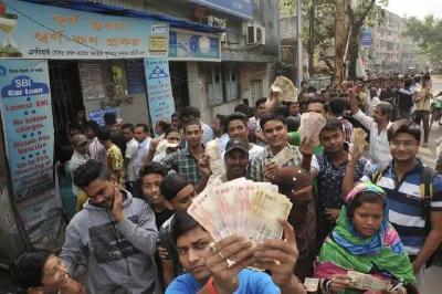 印度为打击腐败竟废除500、1000面值货币  怎么回事？