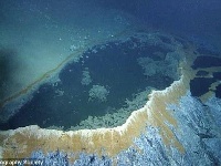 墨西哥湾海底“死亡之池”