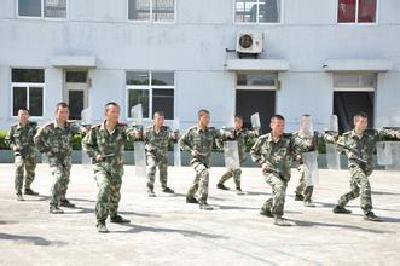 我军发布2017年军队和武警部队部分节假日安排