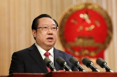 听了省政府工作报告之后，荆州企业家找到了企业发展的新办法！