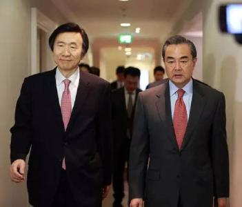 这家跨国集团，终于在中国市场和本国政府之间做出了选择