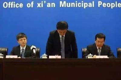 西安副市长鞠躬道歉！感谢这位勇敢的举报者，救了34万地铁乘客！