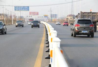 系好道路“安全带”--荆州大力推进公路安全生命防护