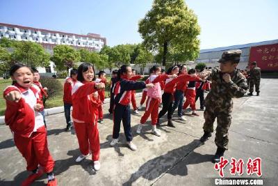 2016年全国教育经费投入38866亿元 比上年增7.57% 