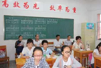 荆州中学、沙市中学今年可各招50名优秀农村初中生
