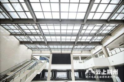 荆州图书馆新馆主体工程完工 正在进行水电安装