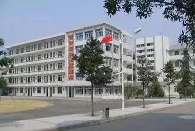 今年下半年 荆州区将完成楚都中学、太晖小学搬迁
