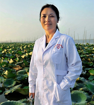 十九大荆楚女代表风采 | 一位“水上村医”的人生大数据  
