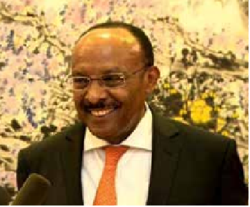 世界政要学者高度评价中国精准扶贫