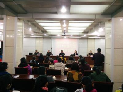 荆州市总工会2017年第三期育婴师(月嫂)培训班开班