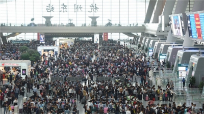 超级黄金周开启将迎7.1亿人潮 这些地方最受欢迎