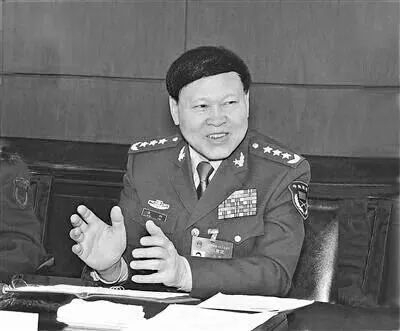 张阳在家中自缢死亡！军媒发表评论：自杀逃罪恶劣！