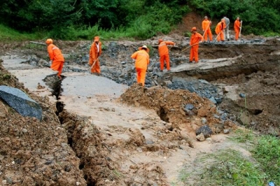 荆州市修订《自然灾害救助应急预案》 提高救助能力