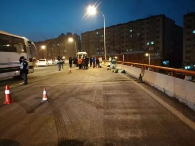 事故惨烈！7名环卫工被车撞，5人身亡……