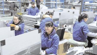 沙市区锣场镇围绕“一区多园”战略布局 做强园区