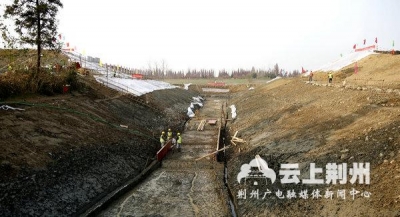 重点项目追踪：东荆河堤防除险加固工程进展顺利
