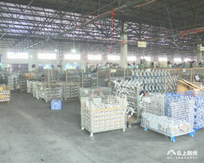 直通省两会：企业谈转型升级发展