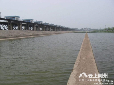 荆州市启动长湖湖堤加固工程 总投资约3.9亿元