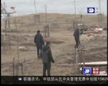 整治非法码头 又绿石首长江两岸