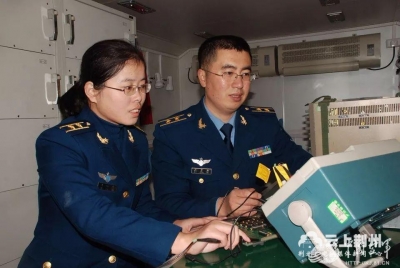 扎根边陲10年 这对爱导弹的“博士夫妻”又火了