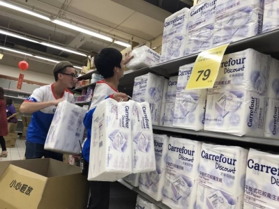 台湾民众最近疯狂抢购卫生纸 原因竟是……