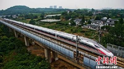 京沪高铁再增8对“复兴号” 单程最快缩至4小时18分