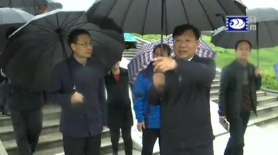 绿化城管示范街建设工作现场会雨中召开