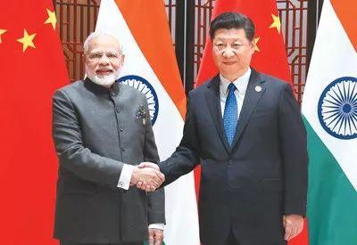 习近平在武汉见莫迪，有哪些不寻常？